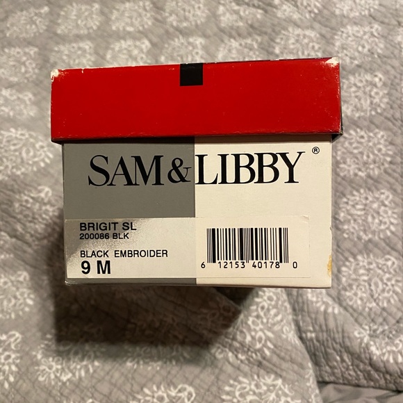 Sam and Libby Embroidered mules with heel - Picture 4 of 4